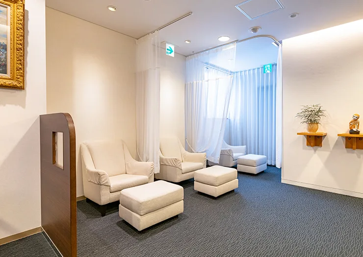 Oike Clinic — interior photo 4