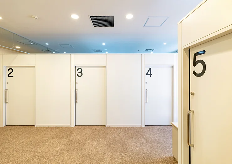 Oike Clinic — interior photo 5